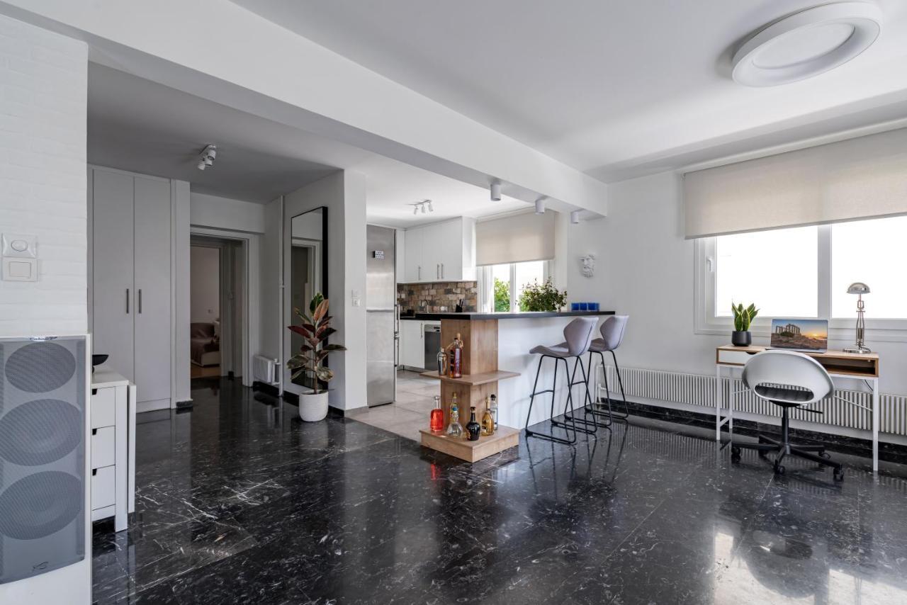 The Black Marble - Sea View, 2Br, 2Ba By Bnc アテネ エクステリア 写真