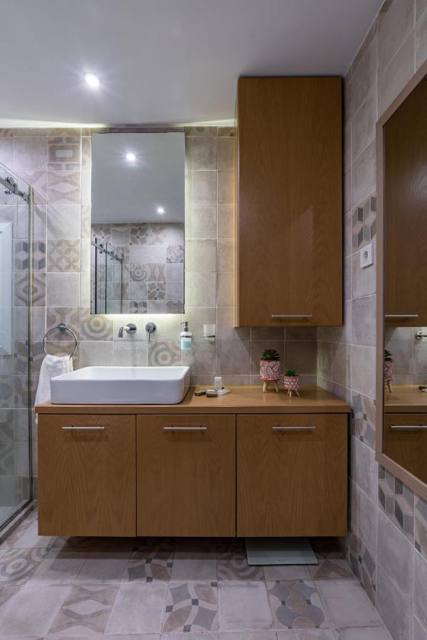 The Black Marble - Sea View, 2Br, 2Ba By Bnc アテネ エクステリア 写真