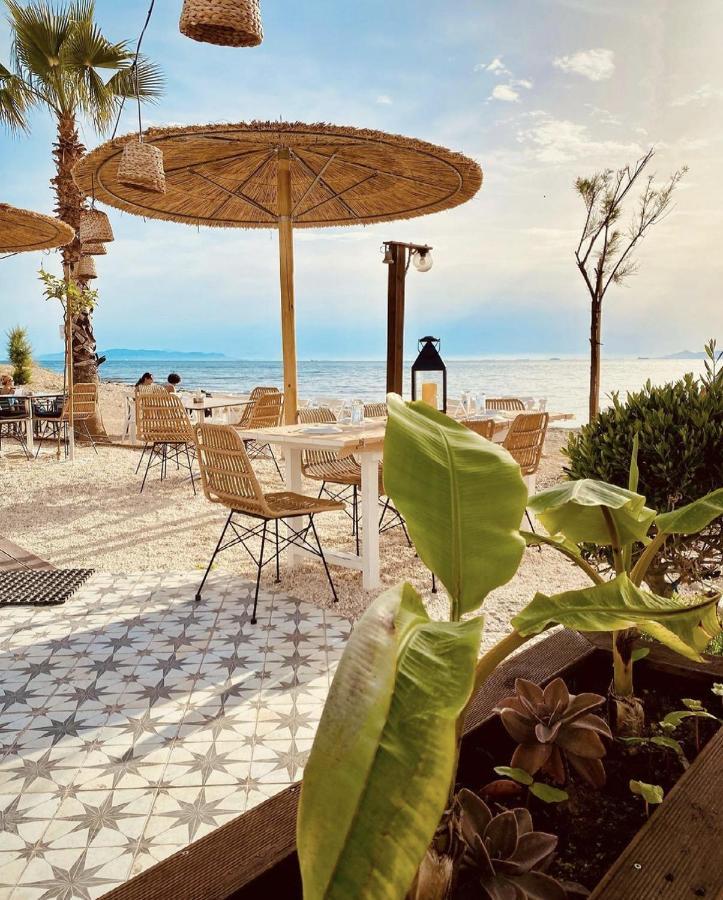 The Black Marble - Sea View, 2Br, 2Ba By Bnc アテネ エクステリア 写真